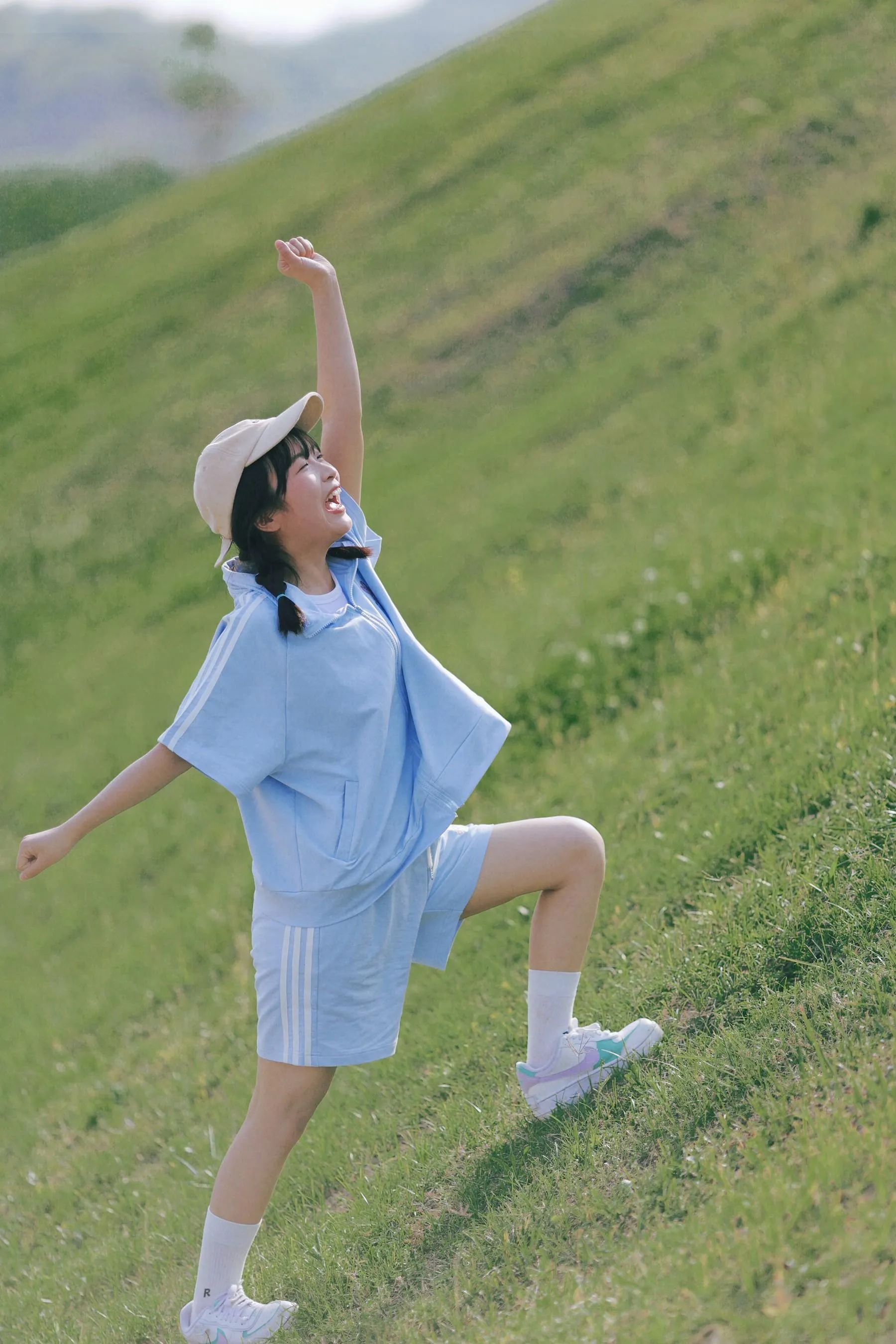 [艺图语] 2022.06.21 sport! 呼叫呼呼 [24P]插图7